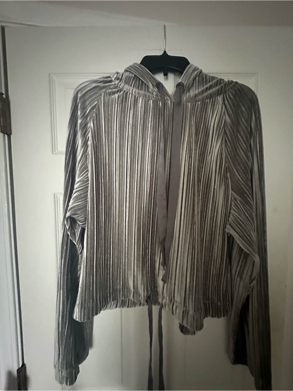 Rachel Roy Velvet Hooded top in Silver-Gray